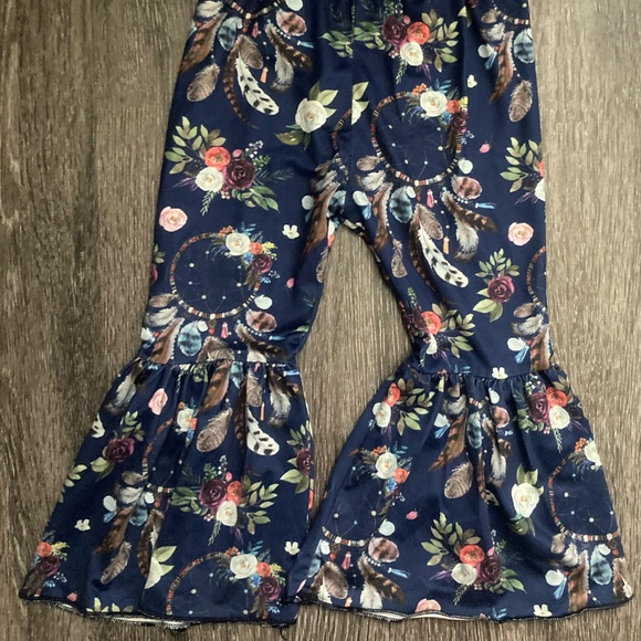 Dreamcatcher and floral bell bottoms - Picture 2 of 2